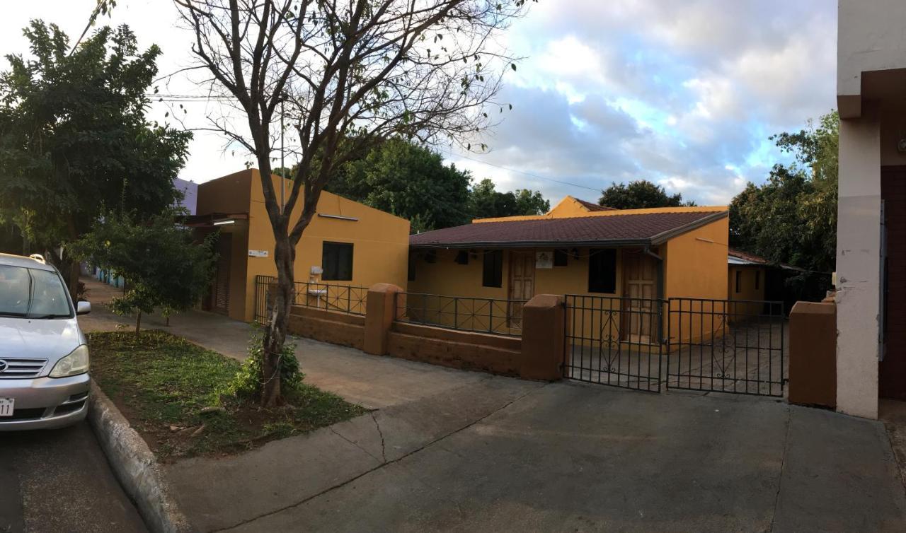 Hospedaje Encarnacion Exterior photo