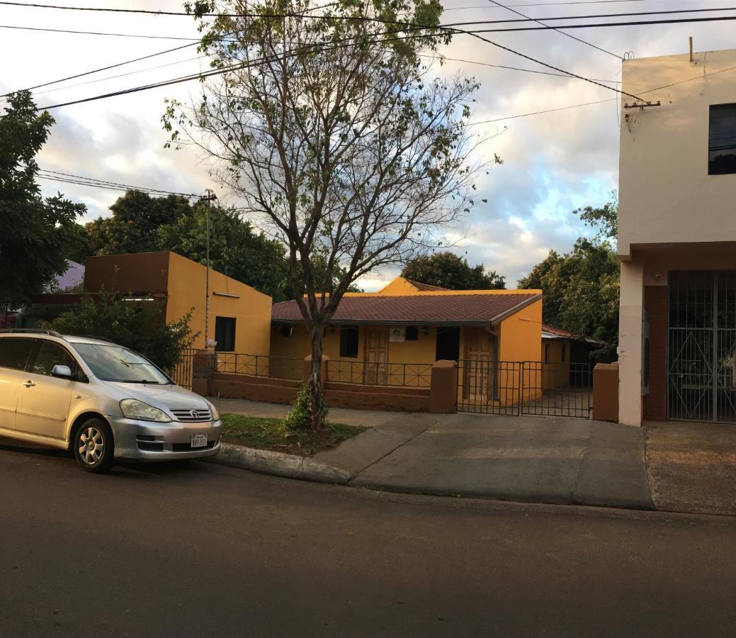 Hospedaje Encarnacion Exterior photo